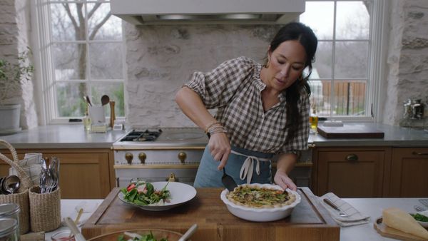 Magnolia Table With Joanna Gaines - Perfect Picnic Quiche