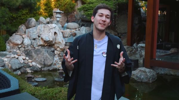 Louis-San - Louis-San - J’emmène des Japonais juger des sushis français
