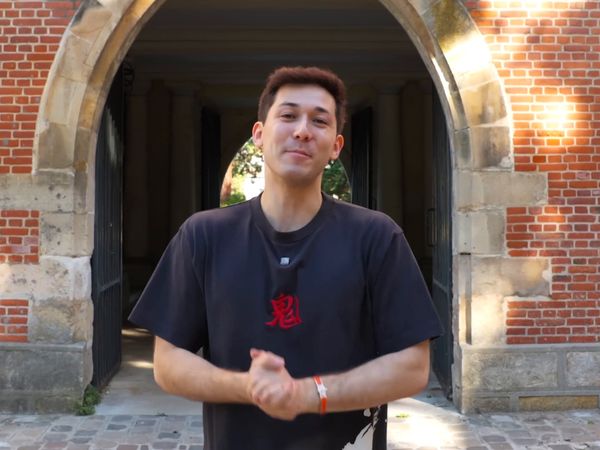 Louis-San - Louis-San - J'emmène des Japonais subir l'école en France