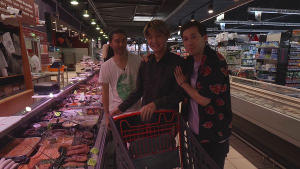 Louis-San - Louis-San - J'emmène des Japonais juger un supermarché français