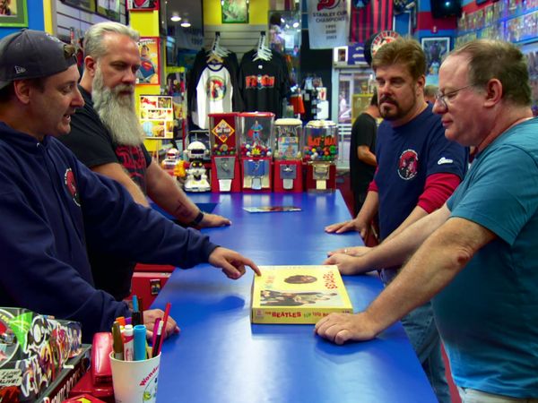 Comic Book Men - Pac-Ming