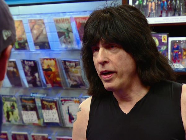 Comic Book Men - Marky Ramone-Bot