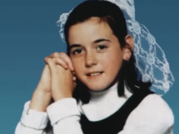 Liv - Liv - Tout le pays la croit MORTE… mais elle vit dans un PLACARD
