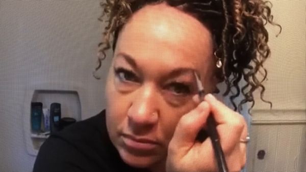 Liv - Liv - Vivre sous une autre identité...L’étrange cas Rachel Dolezal