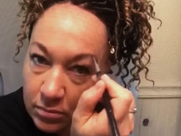 Liv - Liv - Vivre sous une autre identité...L’étrange cas Rachel Dolezal