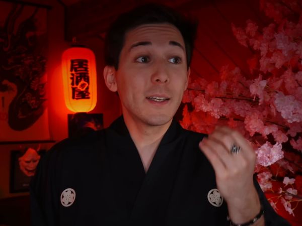 Louis-San - Louis-San - L'histoire de la SECTE la plus PUISSANTE du Japon