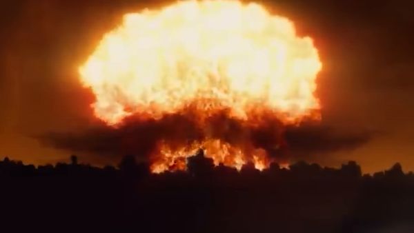 Poisson Fédond - Poisson Fécond - Explosion de 1 Bombe Atomique VS 10 Milliards !