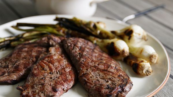 Steven Raichlen's Project Fire - Secret Steaks
