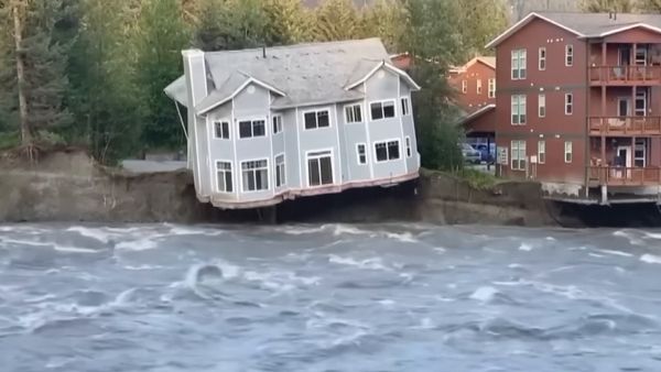 Poisson Fédond - Poisson Fécond - Si Les Océans Débordent de 1m VS 100 000m !