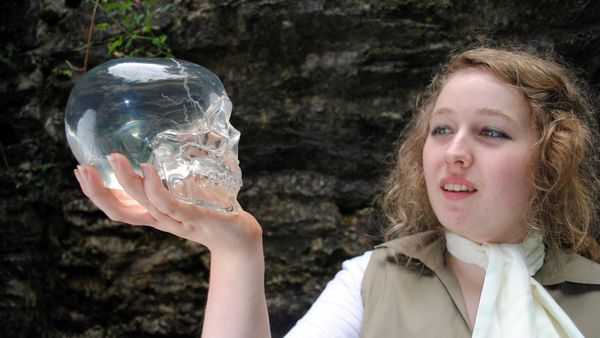 Myth Hunters - The Search for the Crystal Skulls