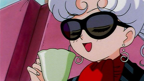Sailor Moon (English Dubbed) - Fighter's Secret Identity: The Shocking Super Transformation