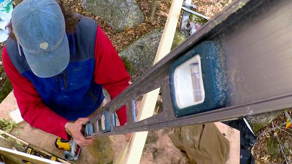 Maine Cabin Masters - Rebuilding The Old Schoolhouse