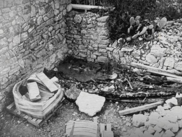Dark Memories: Crimes From the Balearic Islands - The Seven Houses