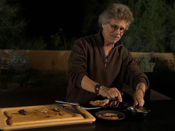 Steven Raichlen's Project Smoke - Hog Wild