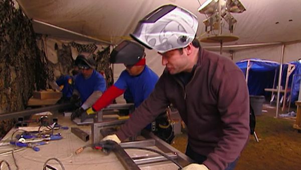 Extreme Makeover Home Edition USA - La familia Ruiz