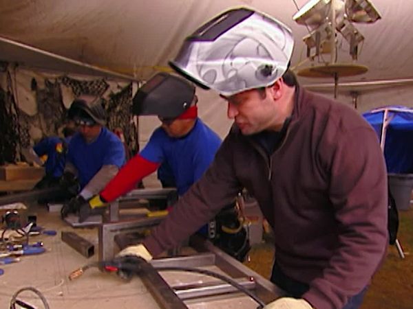 Extreme Makeover Home Edition USA - La familia Ruiz