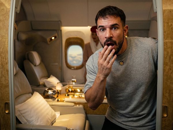 Cenando con Pablo - Emirates Primera Clase: El Precio del Lujo