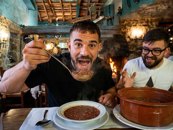 Cenando con Pablo - El Caserío Vasco que Nadie Esperaba