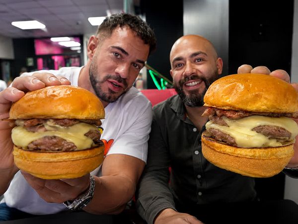 Cenando con Pablo - El maestro de las carnes y el festín sin límites