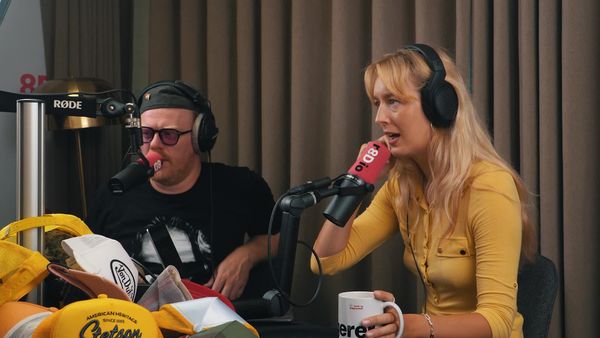 Den gule sofa med Allan Sindberg - Redaktionsmøde 2 - Cecilie Schmeichel
