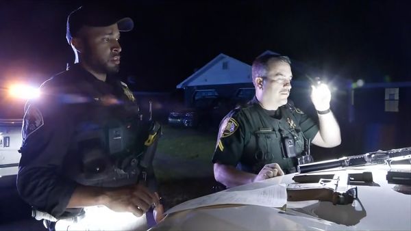 On Patrol: Live - Suspicious Vehicle
