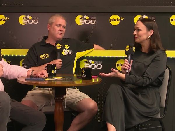 900 Seconds With… - Rob Milkins