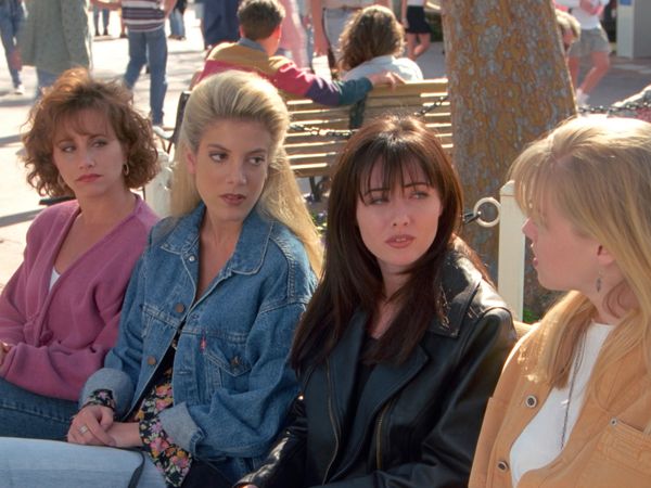 Beverly Hills, 90210 - Frühstücksgäste