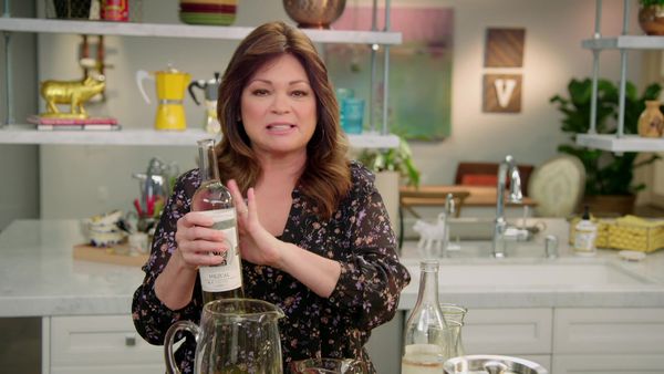 Valerie's Home Cooking - Valerie Cooks So-Cal Style