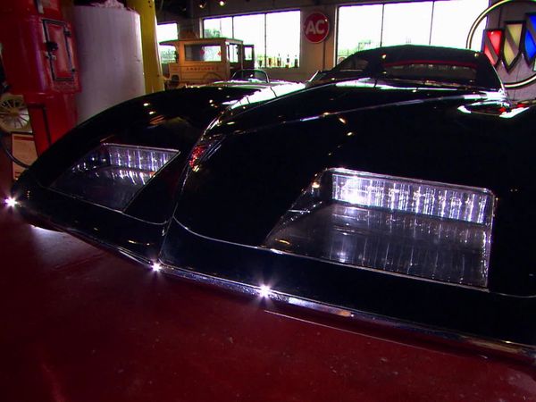Mystery Cars - 1959 Cadillac Cyclone, 1977 Buick Phantom