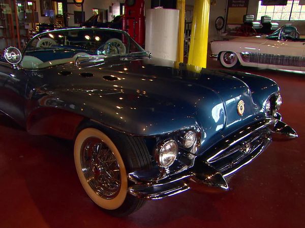 Mystery Cars - 1954 Buick Wildcat II, 1938 Buick Y-Job