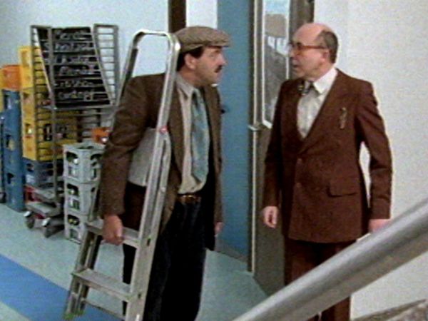 Büro, Büro - Die russische Delegation