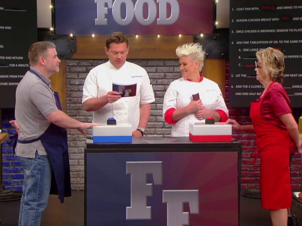 Worst Cooks in America - Getting Stuffed