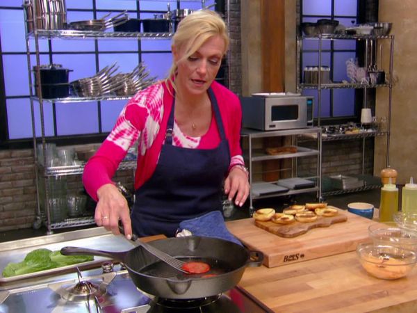 Worst Cooks in America - The Cod Squad