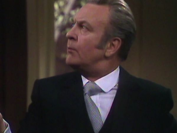 Two's Company - The Burglary
