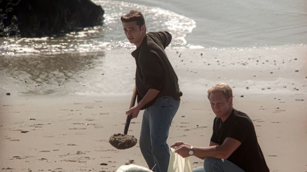 Beverly Hills, 90210 - Sturmwarnung