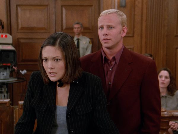 Beverly Hills, 90210 - Hinter Gittern – Der Männerknast