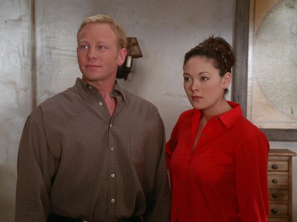 Beverly Hills, 90210 - Local Hero