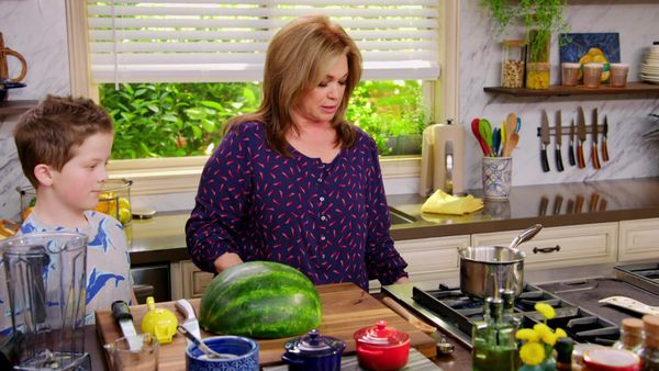 Valerie's Home Cooking - Backyard Beach Party