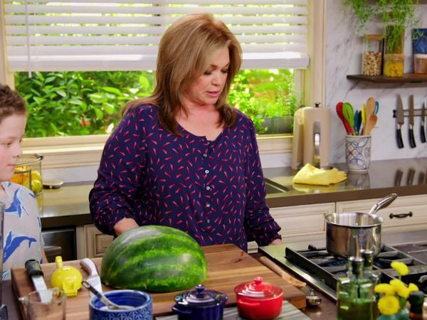 Valerie's Home Cooking - Backyard Beach Party