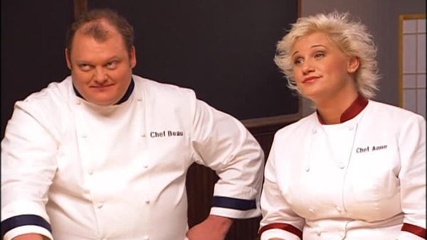 Worst Cooks in America - Into the Fire