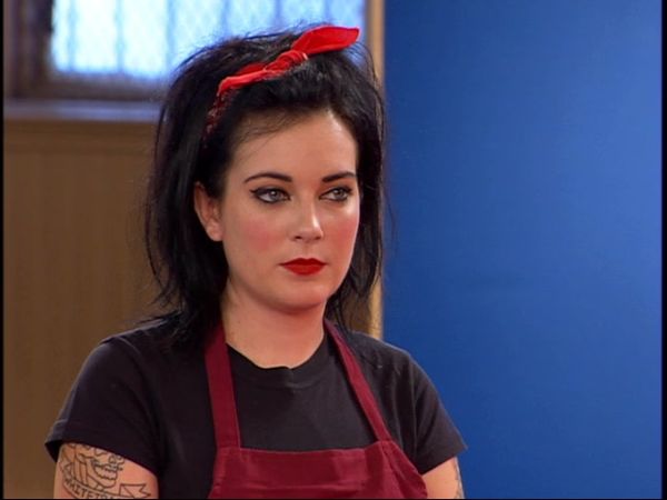 Worst Cooks in America - Looking Good