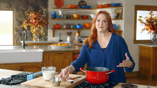 The Pioneer Woman - The Pie's the Limit