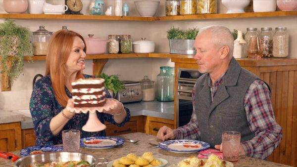 The Pioneer Woman - Birthday for Two
