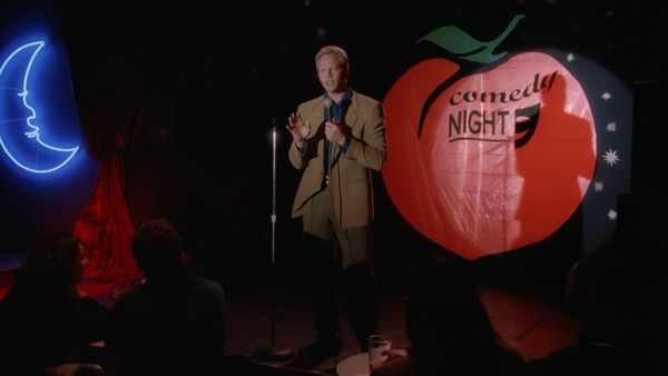 Beverly Hills, 90210 - Witz, komm raus...