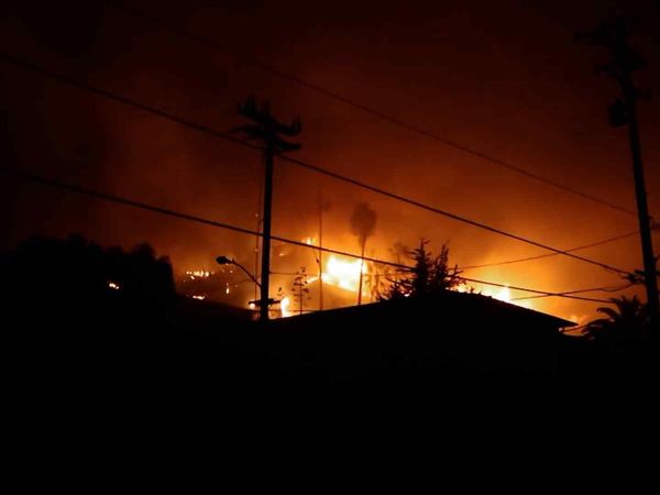 World's Deadliest Weather - Ire, Flood and Tornado: From Uruguay to California