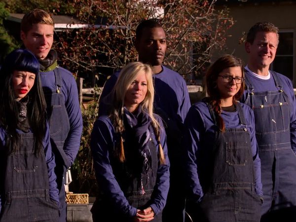 Worst Cooks in America - Scratching the Surface
