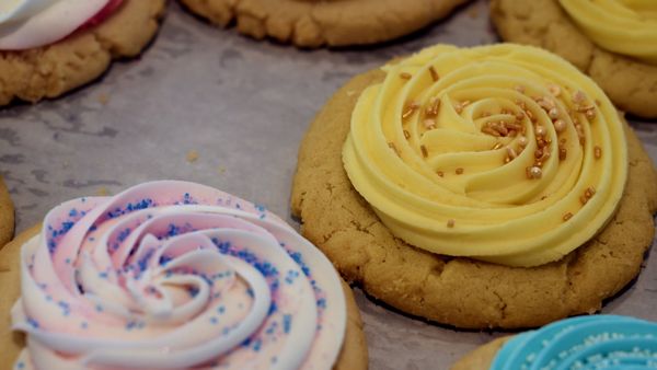 America's Most Delish - 10 Midwest Holiday Delights to Make Seasons Bright