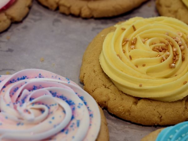 America's Most Delish - 10 Midwest Holiday Delights to Make Seasons Bright
