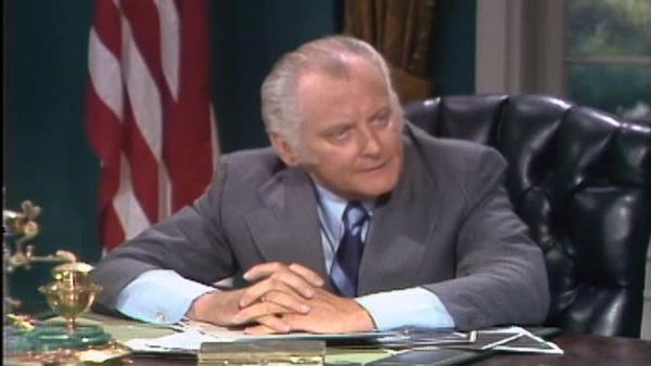 The Best of the Dean Martin Show - The Best Of The Dean Martin Show: Johnny Carson, Liberace, Richard Castellano (9/16/1971)