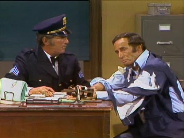 The Best of the Dean Martin Show - The Best Of The Dean Martin Show: Joey Bishop, Leonard Barr, Flip Wilson (11/18/1971)